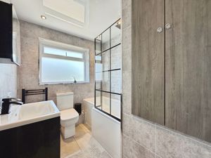 Bathroom- click for photo gallery